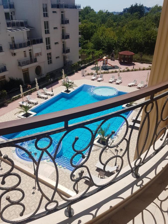 Flora Beach Private Aparthotel Πομόριε Εξωτερικό φωτογραφία