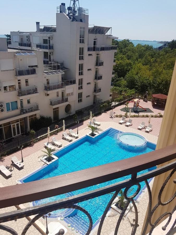 Flora Beach Private Aparthotel Πομόριε Εξωτερικό φωτογραφία