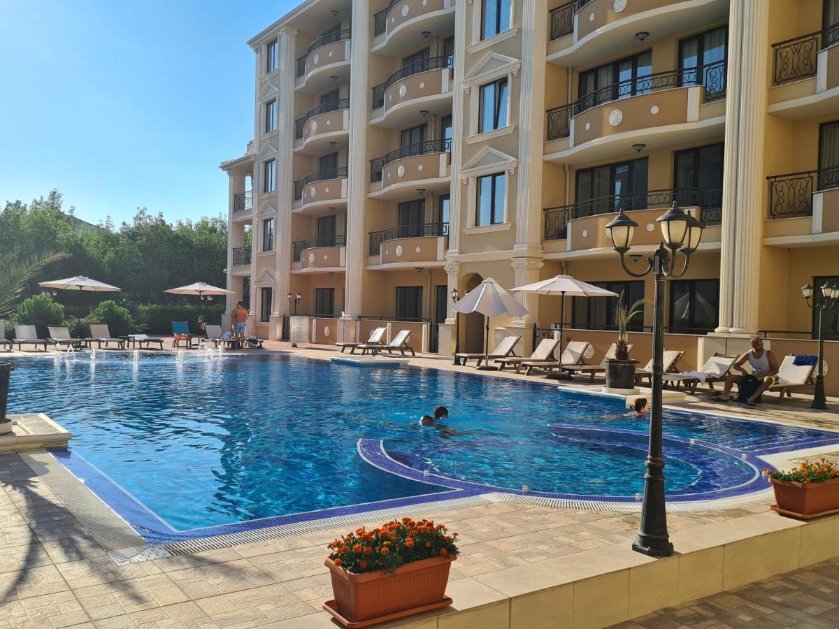 Flora Beach Private Aparthotel Πομόριε Εξωτερικό φωτογραφία