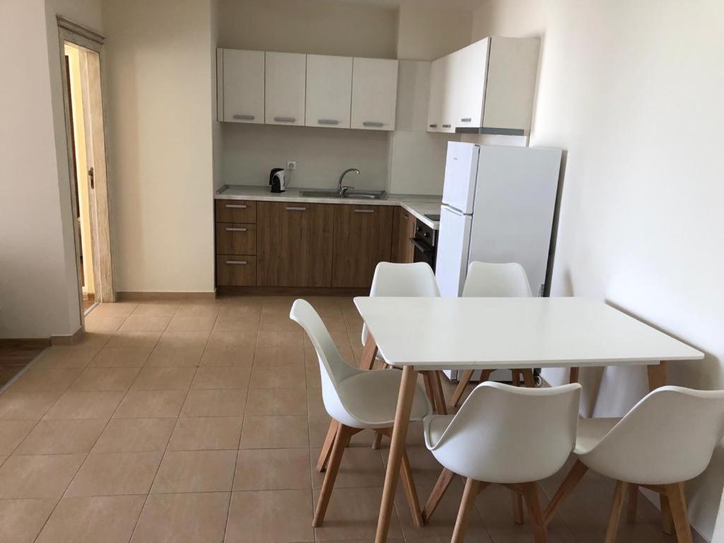 Flora Beach Private Aparthotel Πομόριε Εξωτερικό φωτογραφία